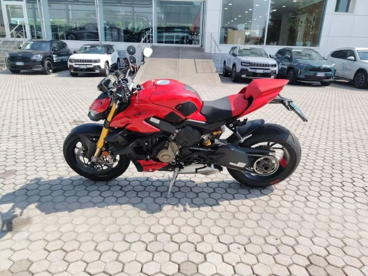 Ducati Streetfighter V4 S (2023 - 24) (4)