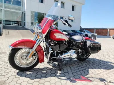 Harley-Davidson Hydra-Glide Revival (2024 - 25) usata