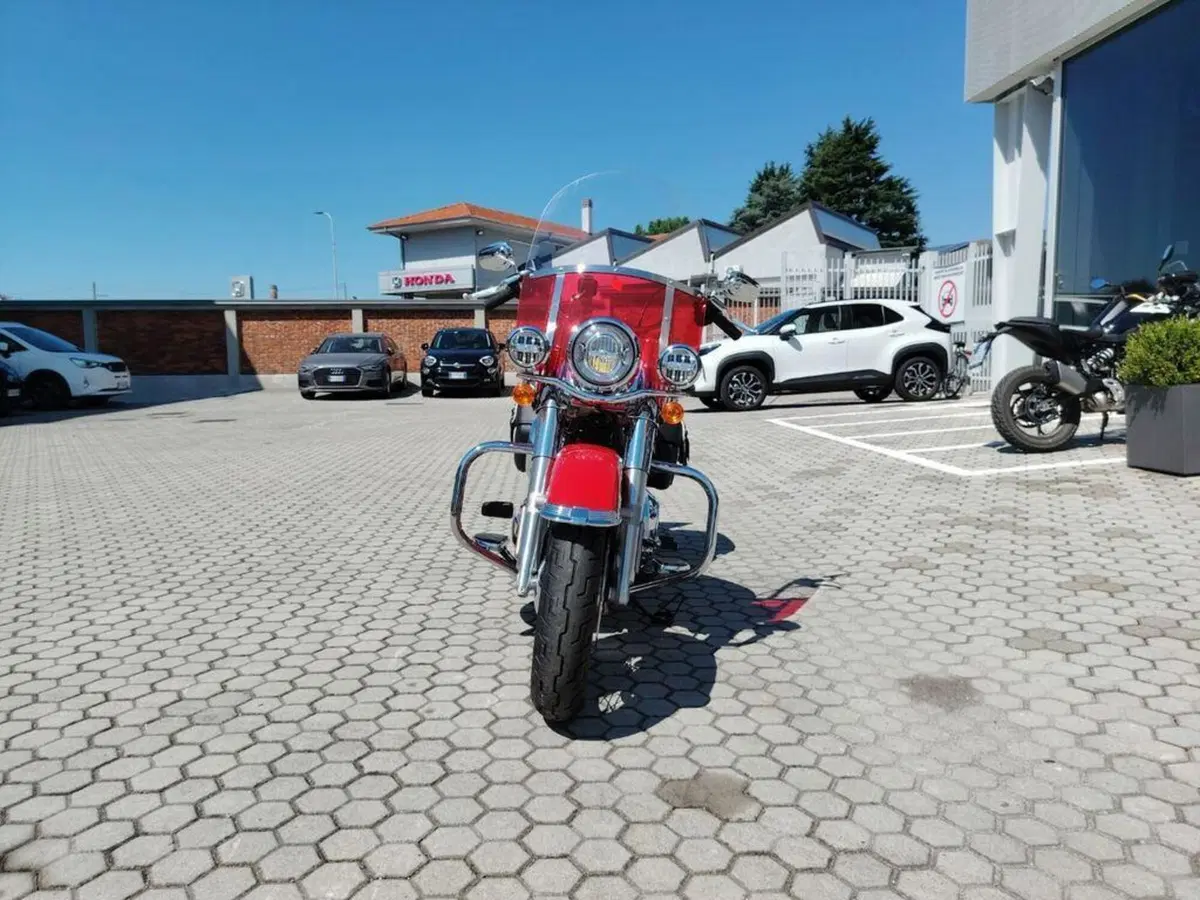 Harley-Davidson Hydra-Glide Revival (2024 - 25) (3)