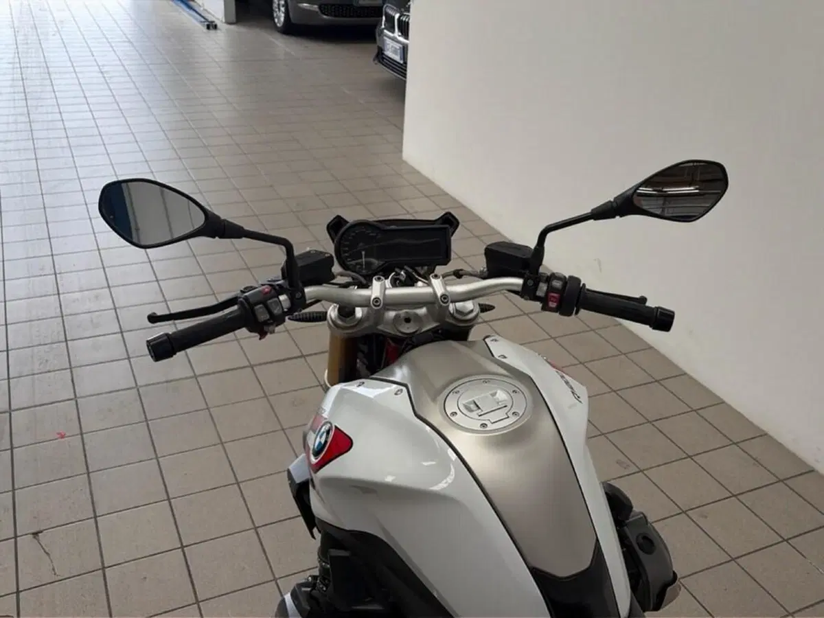 Bmw R 1200 R (2015 - 16) (8)