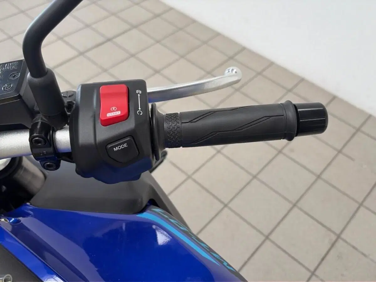 Yamaha MT-07 Pure (2023 - 25) (10)