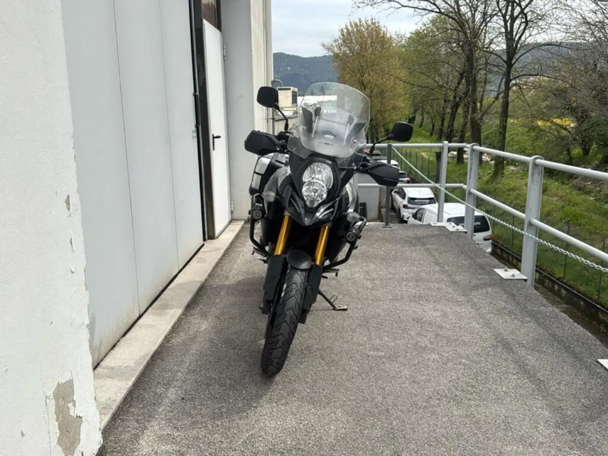 Suzuki V-Strom 1000 ABS (2014 - 17) (2)