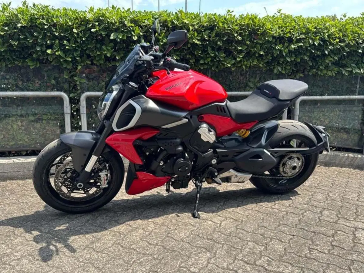 Ducati Diavel V4 (2023 - 26)