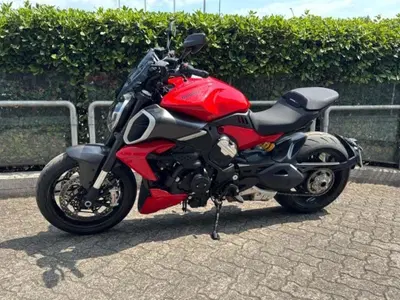 Ducati Diavel V4 (2023 - 26) usata