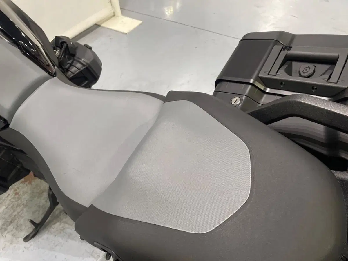 Bmw R 1300 GS (2023 - 26) (9)