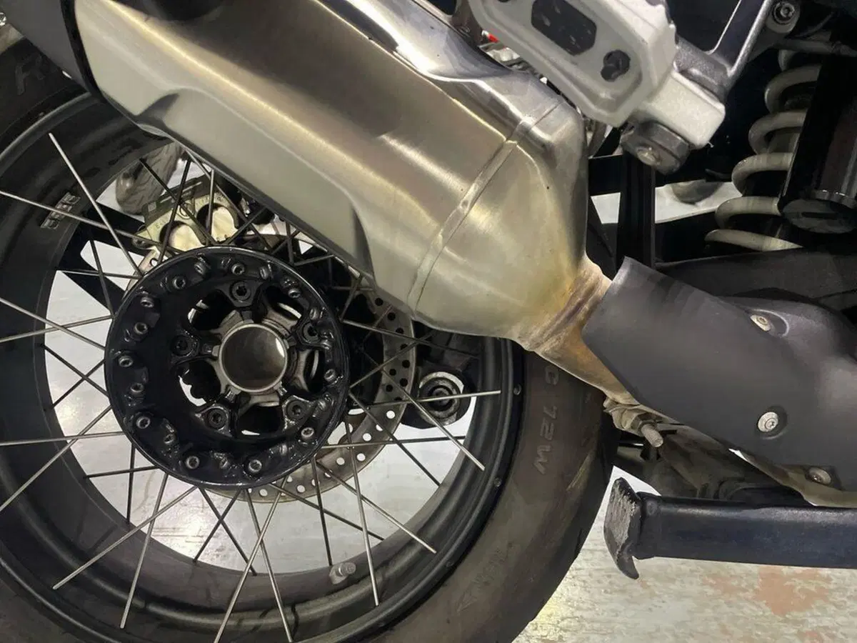 Bmw R 1300 GS (2023 - 26) (10)