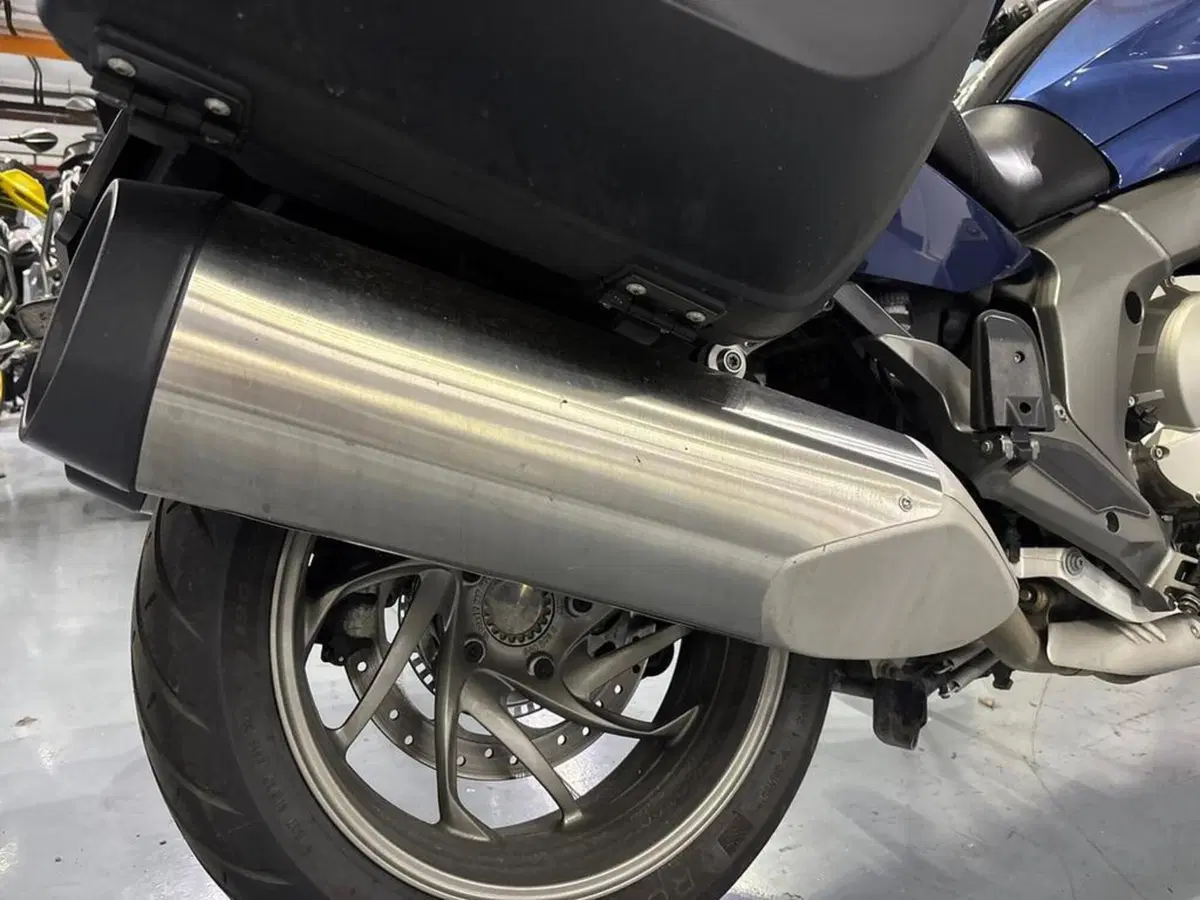 Bmw K 1600 GTL (2022 - 27) (10)
