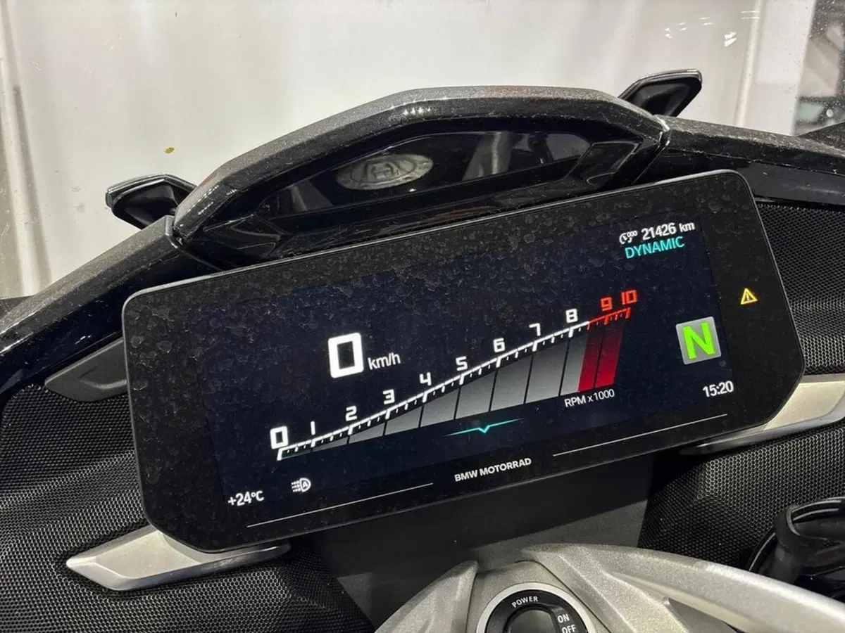 Bmw K 1600 GTL (2022 - 27) (8)
