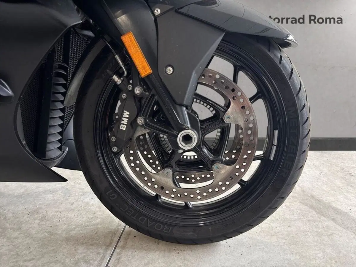Bmw K 1600 GT (2022 - 27) (5)