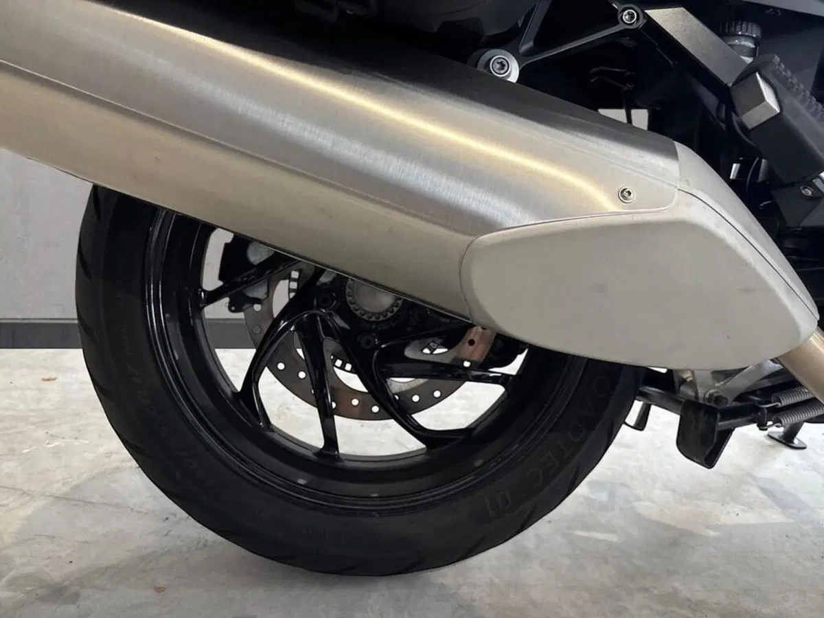Bmw K 1600 GT (2022 - 27) (6)