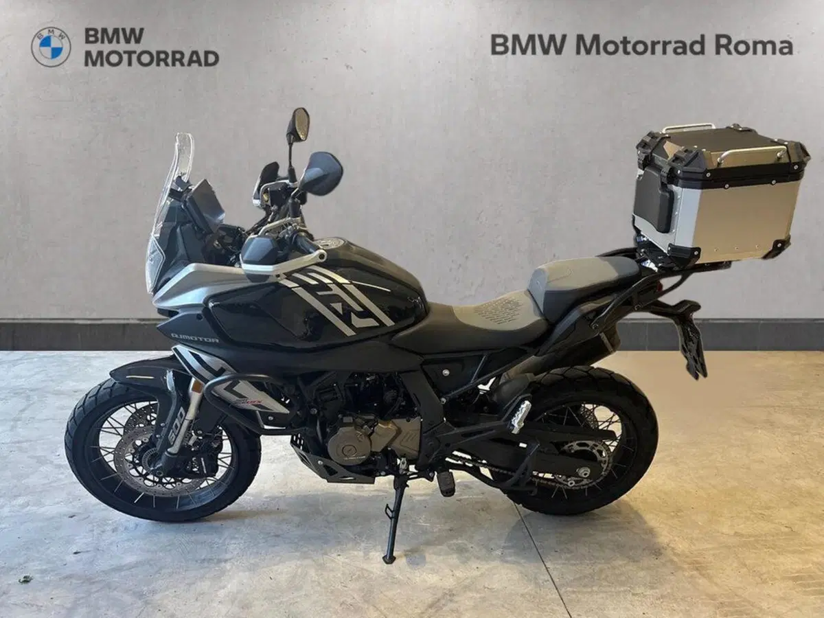 QJ Motor SRT 550 SX (2024)
