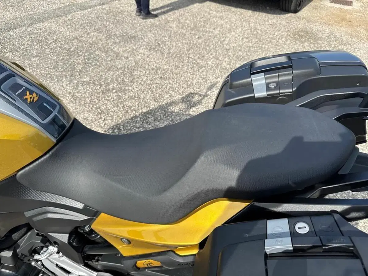 Bmw F 900 XR (2020 - 24) (9)