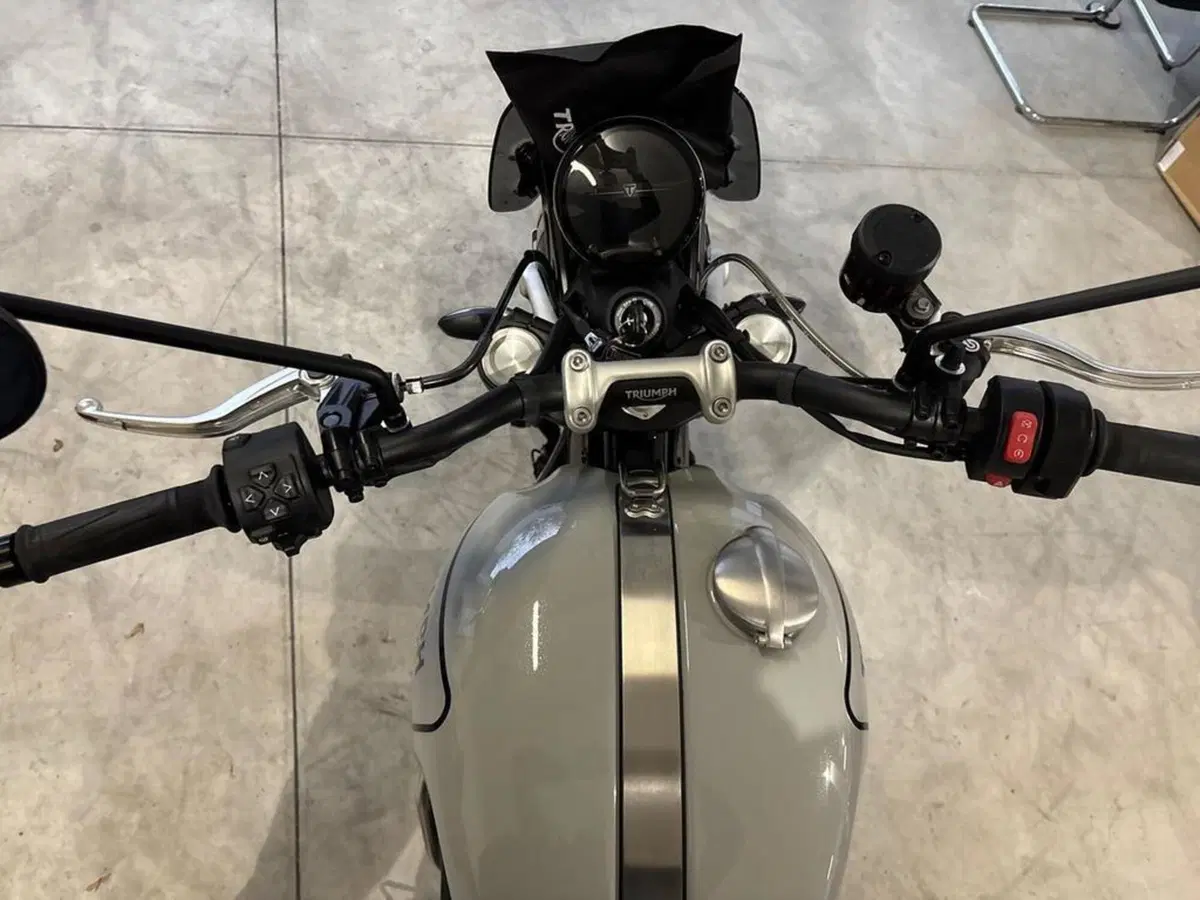 Triumph Scrambler 1200 X (2024 - 26) (7)