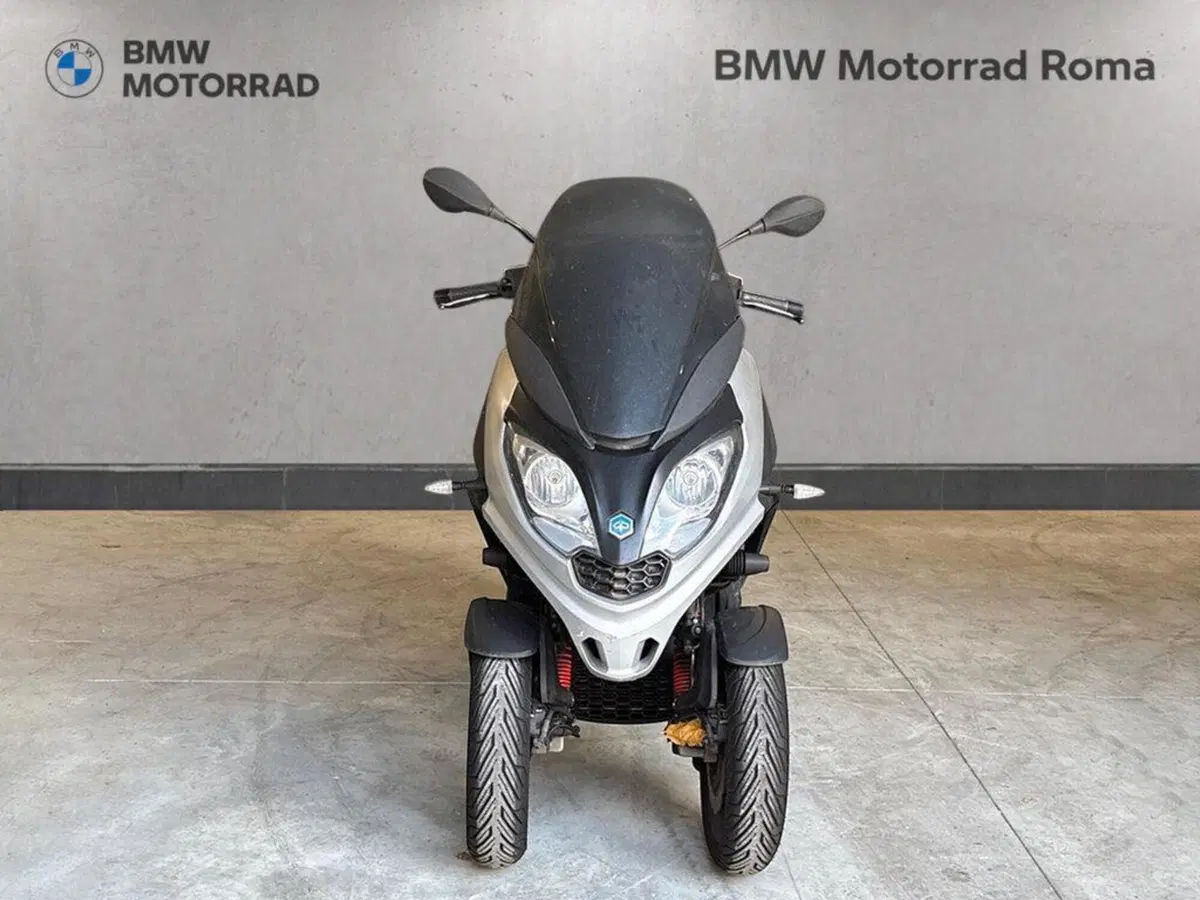 Piaggio MP3 300 ABS Hpe (2021 - 24) (3)