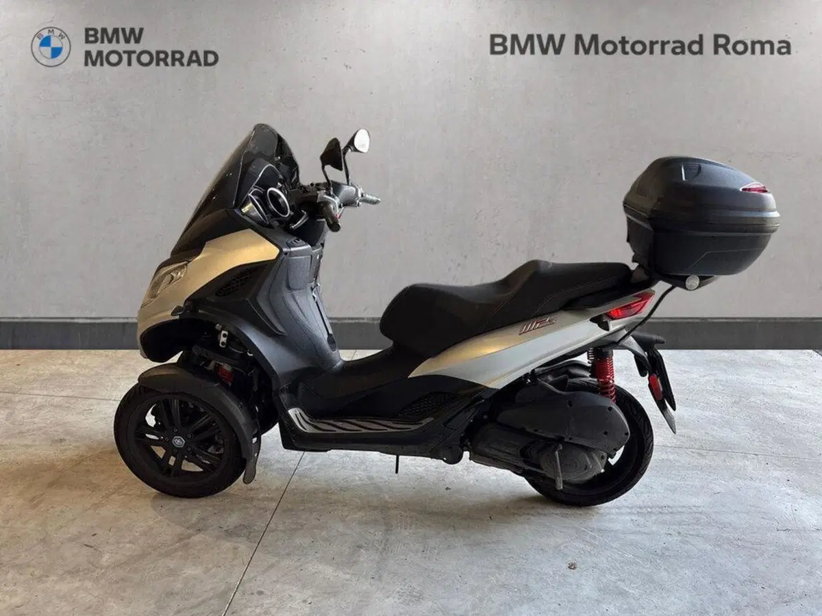 Piaggio MP3 300 ABS Hpe (2021 - 24) (2)