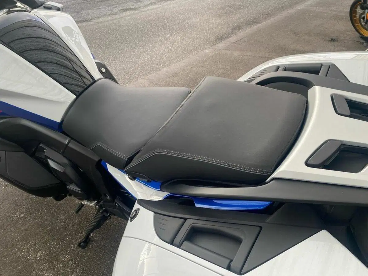 Bmw K 1600 GT (2022 - 27) (9)