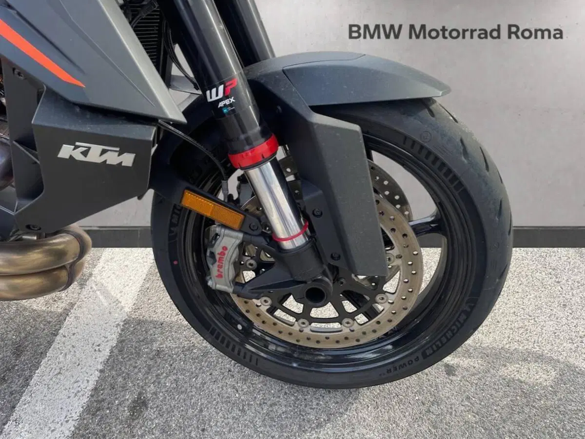 KTM 1390 Super Duke R (2024 - 26) (5)