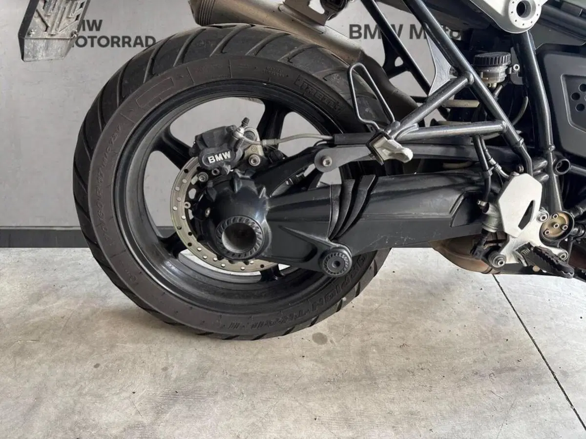 Bmw R nineT 1200 Scrambler (2016 - 20) (6)