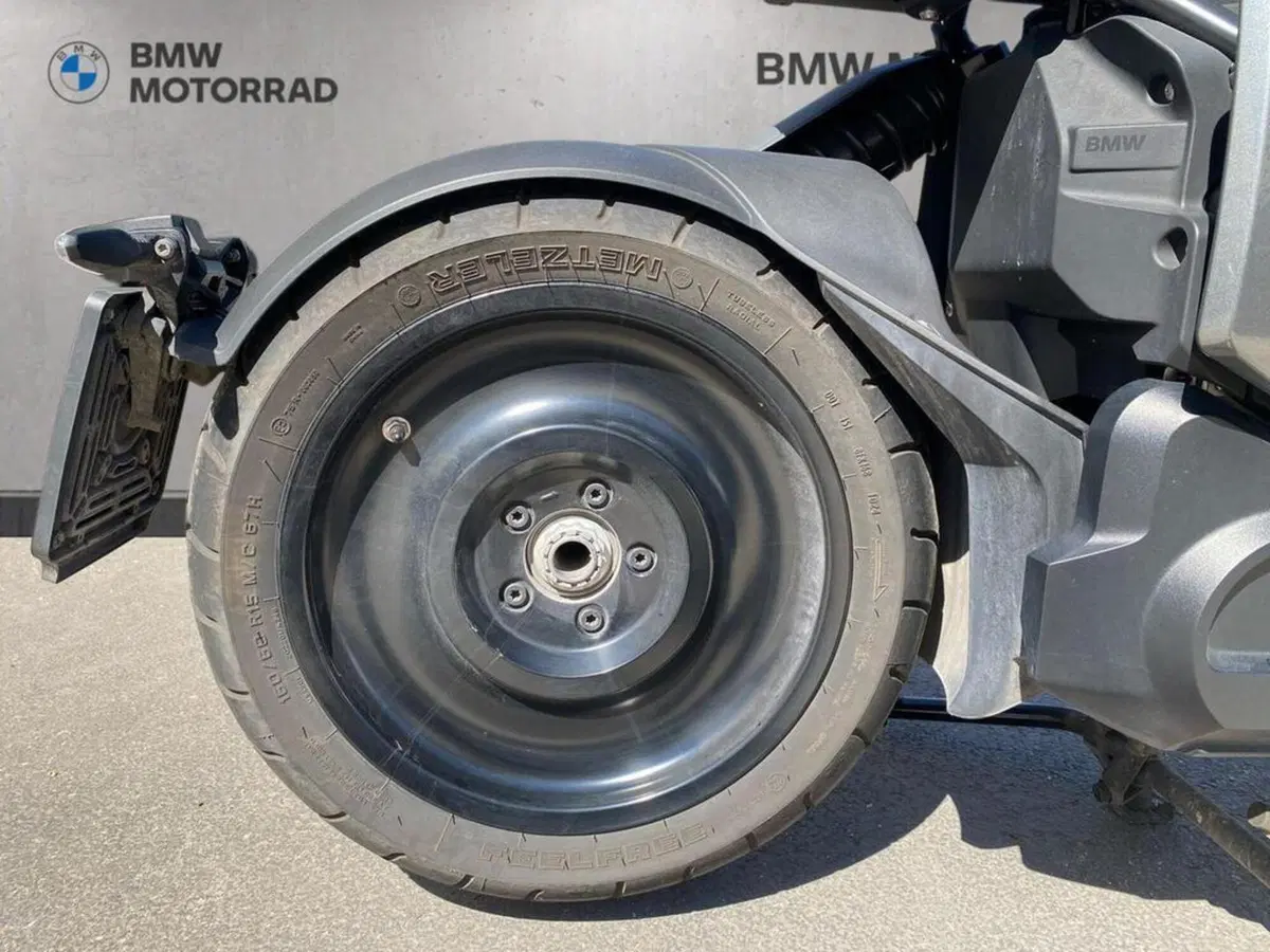 Bmw CE 04 (2021 - 25) (6)