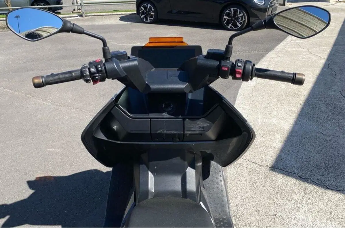 Bmw CE 04 (2021 - 25) (7)