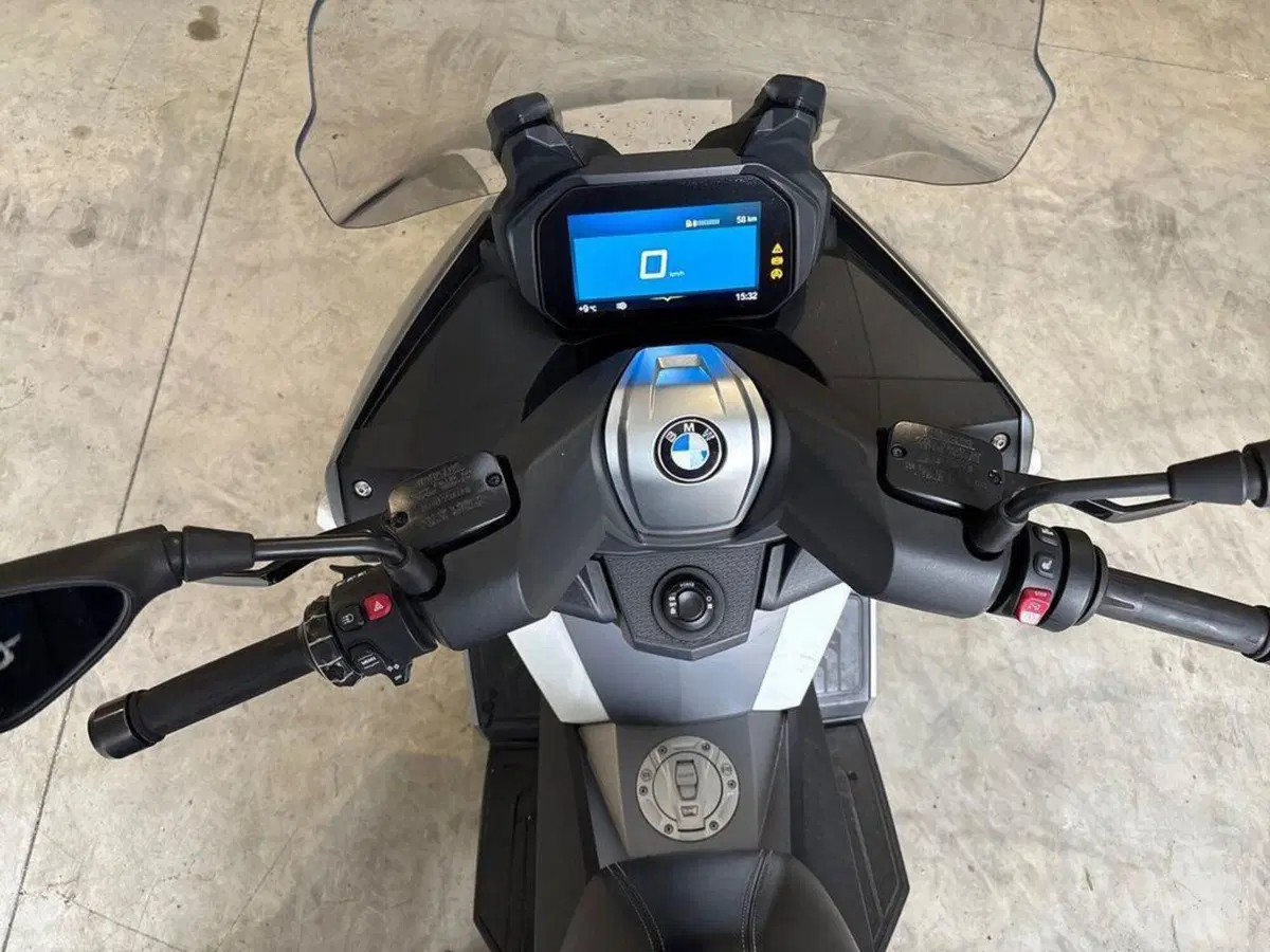 Bmw C 400 GT (2021 - 24) (7)