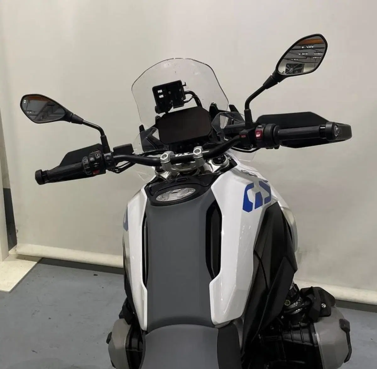 Bmw R 1300 GS (2023 - 26) (7)