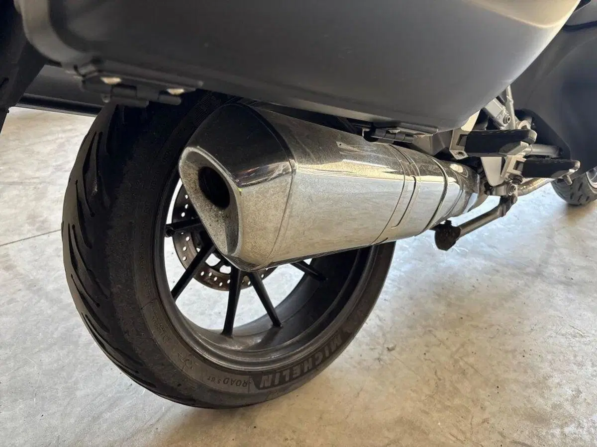 Bmw R 1250 RT (2021 - 25) (10)