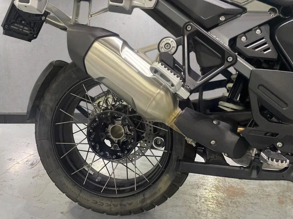 Bmw R 1300 GS (2023 - 26) (6)