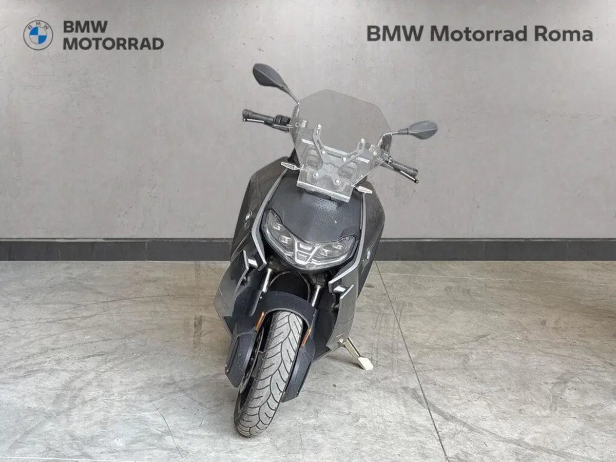 Bmw CE 04 (2021 - 25) (3)