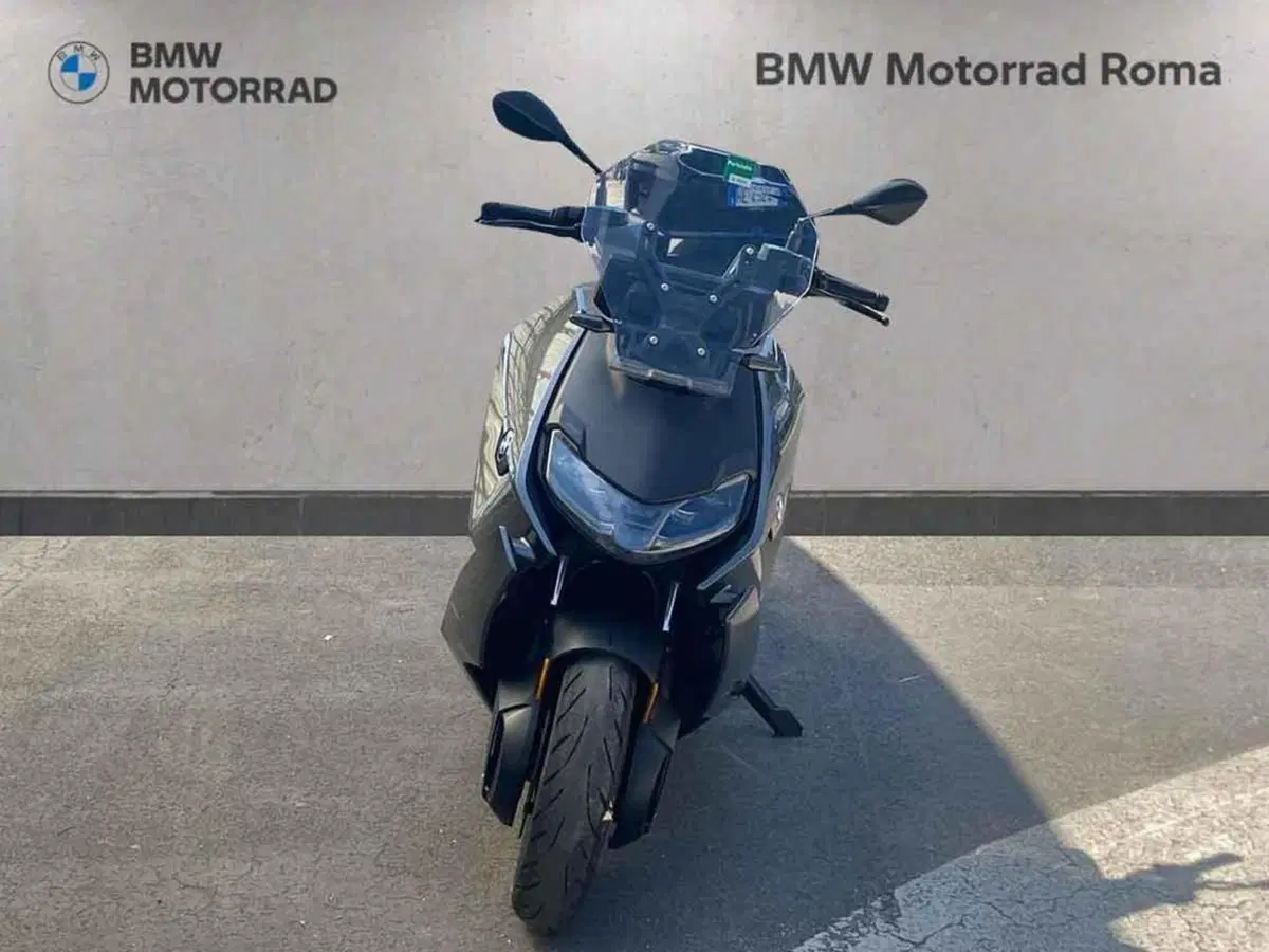 Bmw CE 04 (2021 - 25) (3)