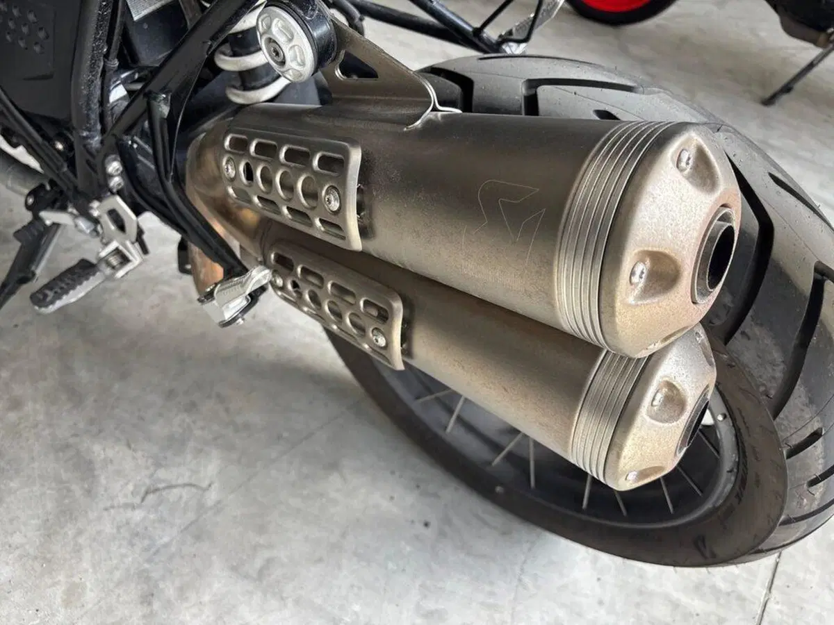 Bmw R nineT 1200 Scrambler (2016 - 20) (10)