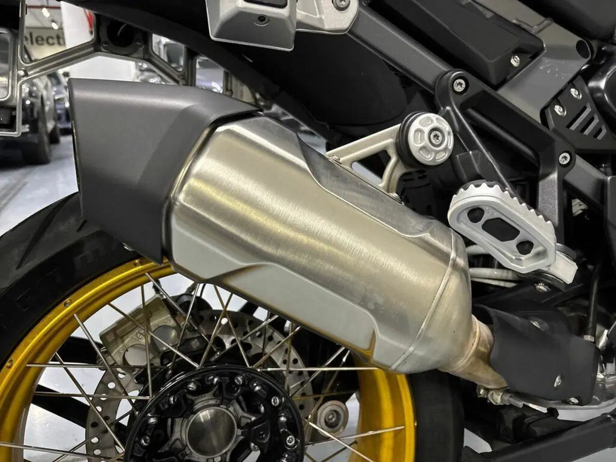 Bmw R 1300 GS Adventure Triple Black (2025 - 26) (10)