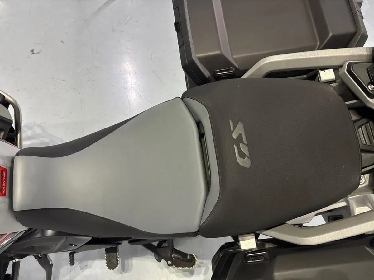 Bmw R 1300 GS Adventure (2025 - 26) (9)