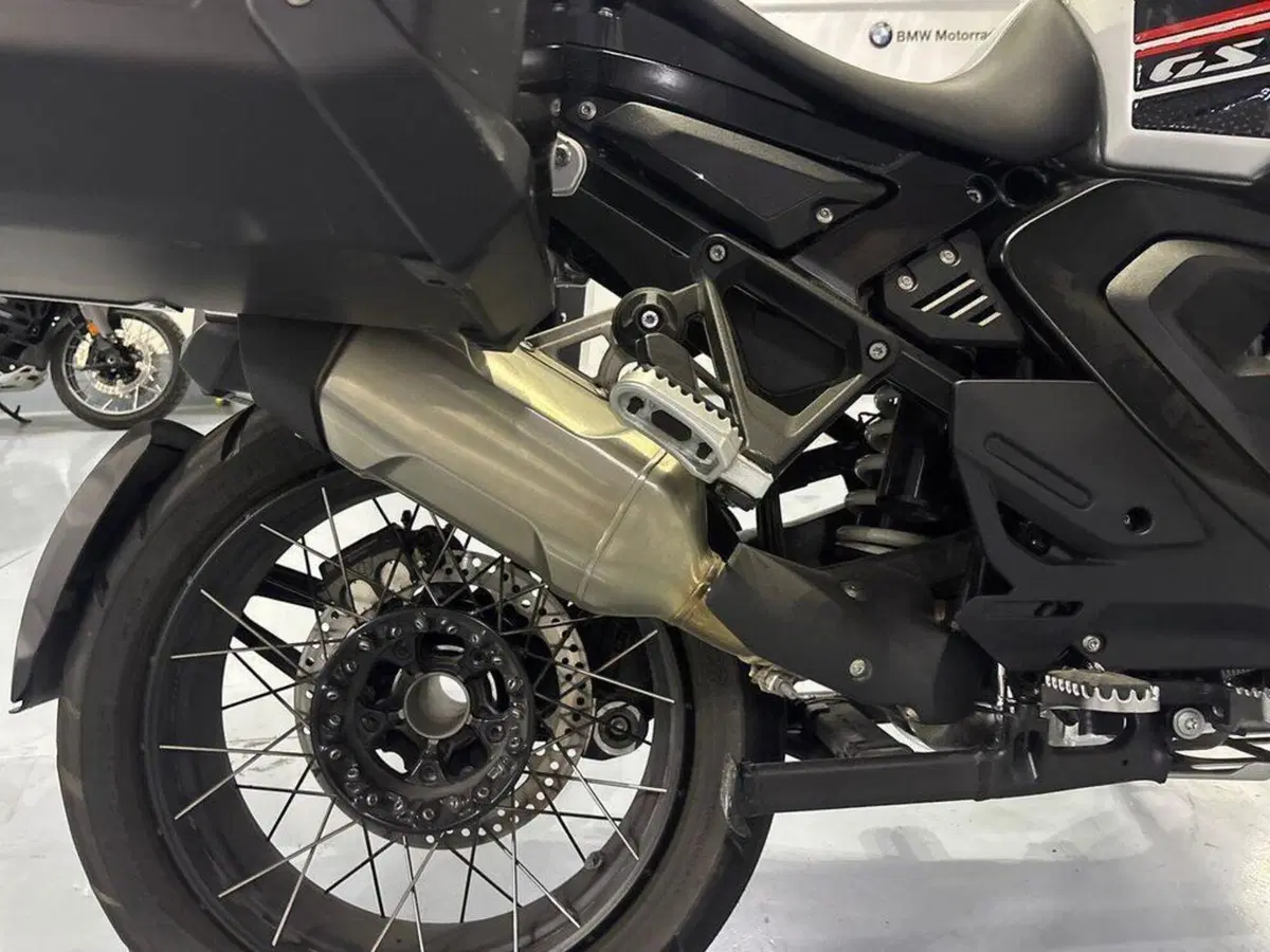 Bmw R 1300 GS Adventure (2025 - 26) (10)