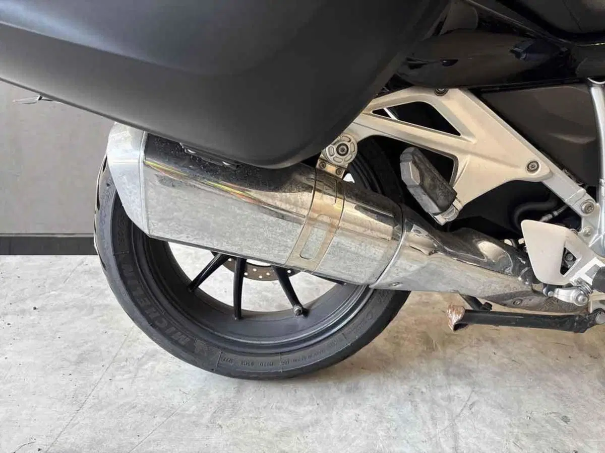 Bmw R 1250 RT (2021 - 25) (6)