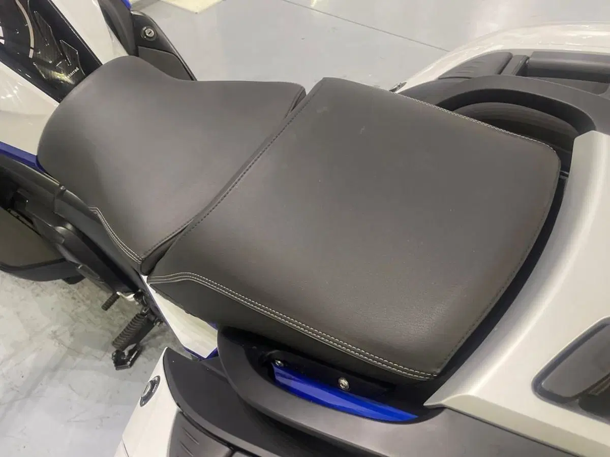 Bmw K 1600 GT (2022 - 27) (9)