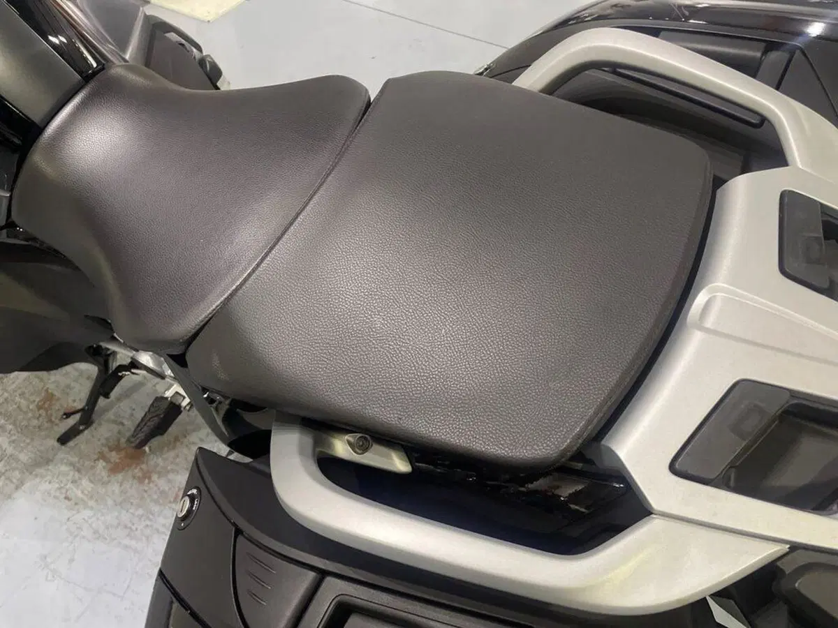 Bmw R 1250 RT (2021 - 25) (9)