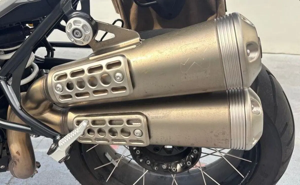 Bmw R nineT 1200 Scrambler (2016 - 20) (10)