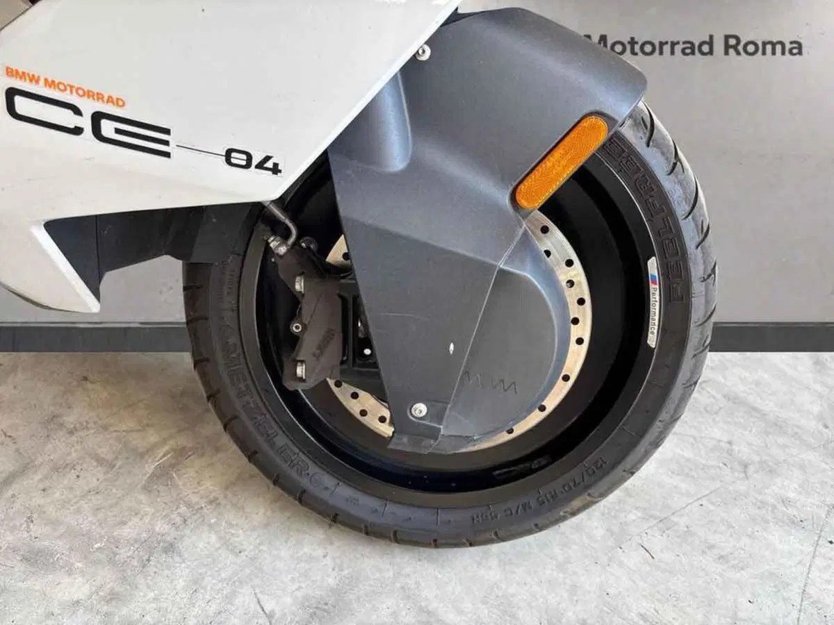 Bmw CE 04 (2021 - 25) (5)
