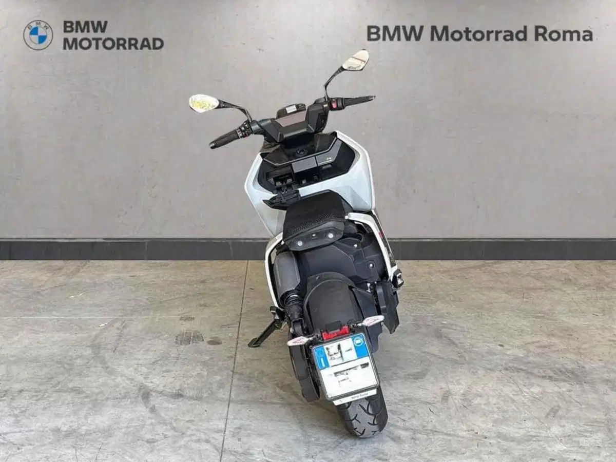 Bmw CE 04 (2021 - 25) (4)