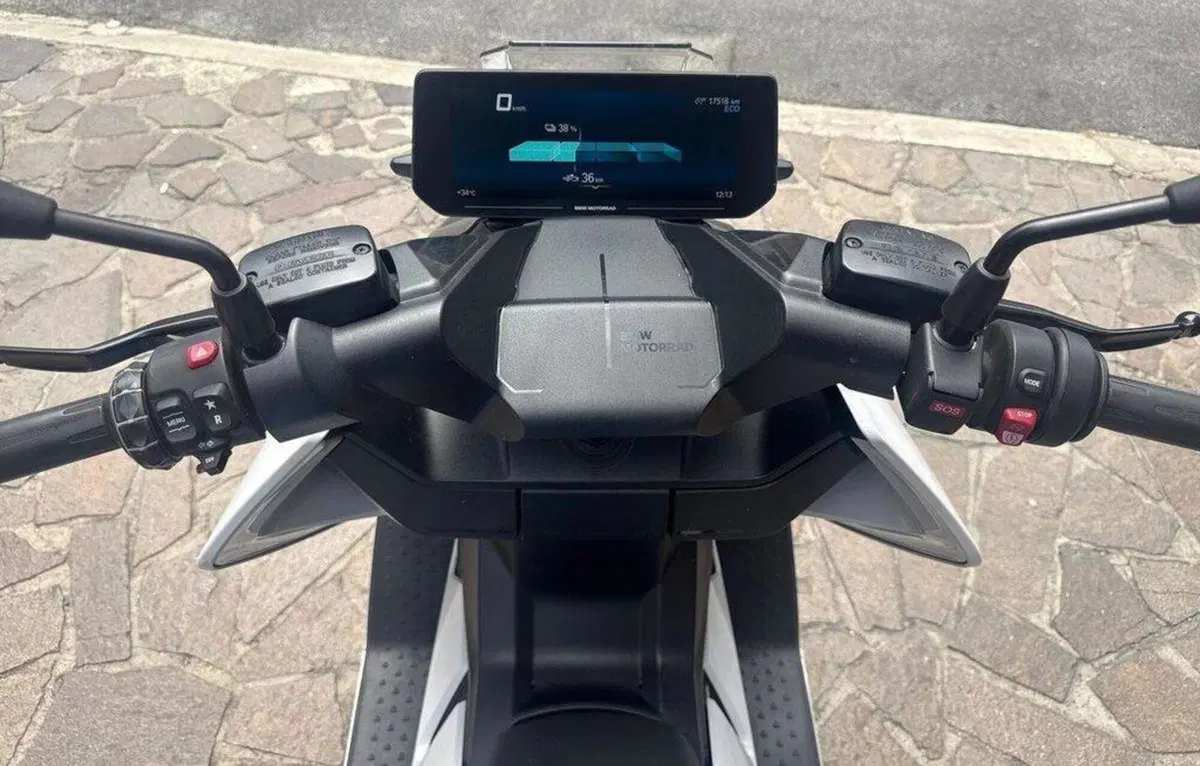 Bmw CE 04 (2021 - 25) (7)