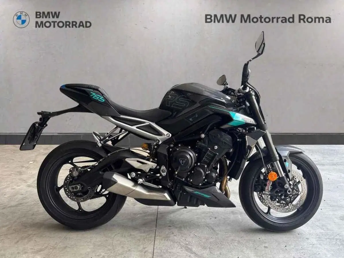 Triumph Street Triple 765 RS (2023 - 26) (2)