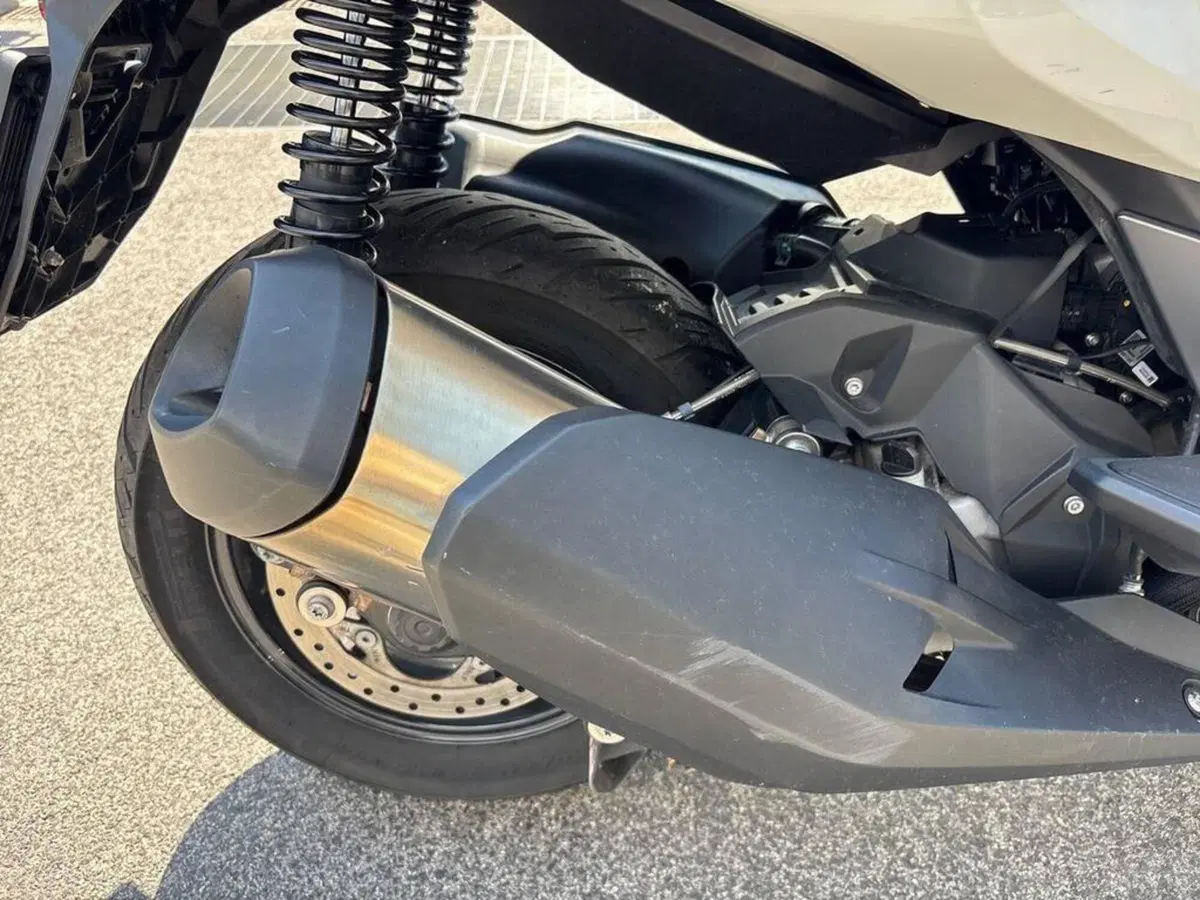 Bmw C 400 GT (2021 - 24) (10)