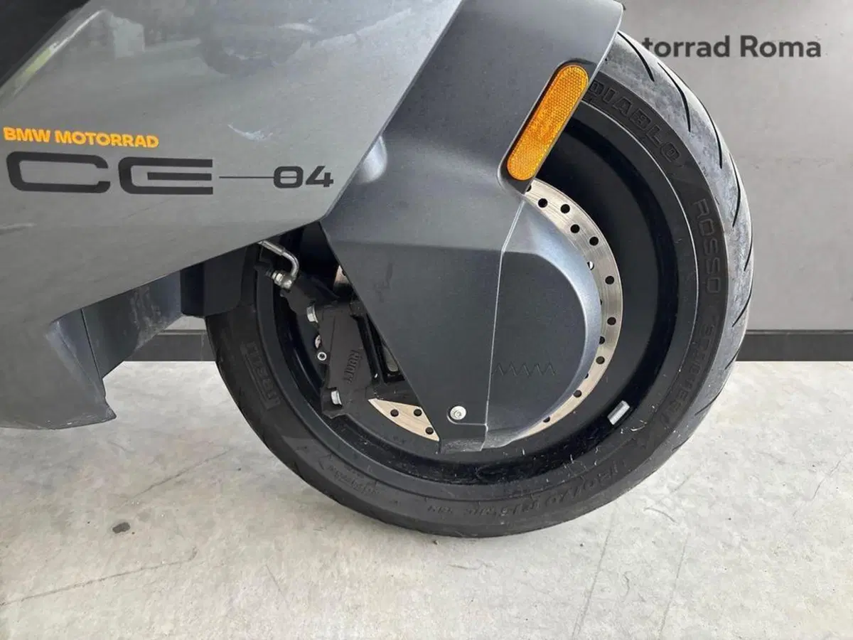 Bmw CE 04 (2021 - 25) (5)