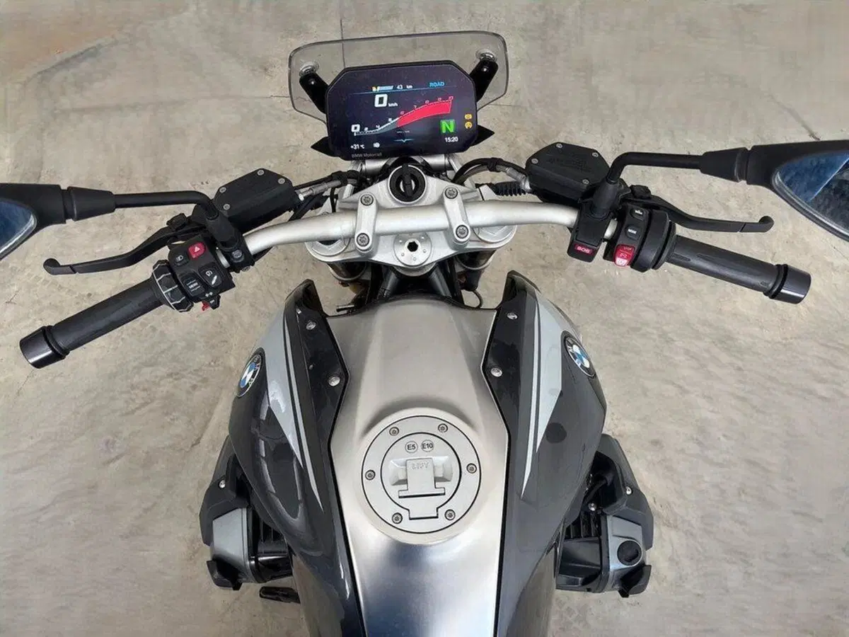Bmw R 1250 R (2021 - 25) (7)