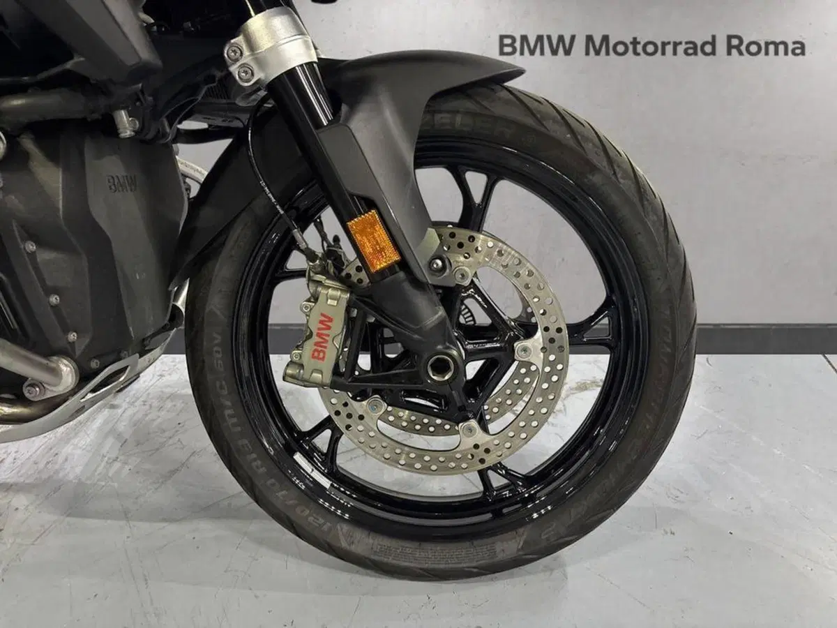 Bmw R 1300 GS (2023 - 26) (5)