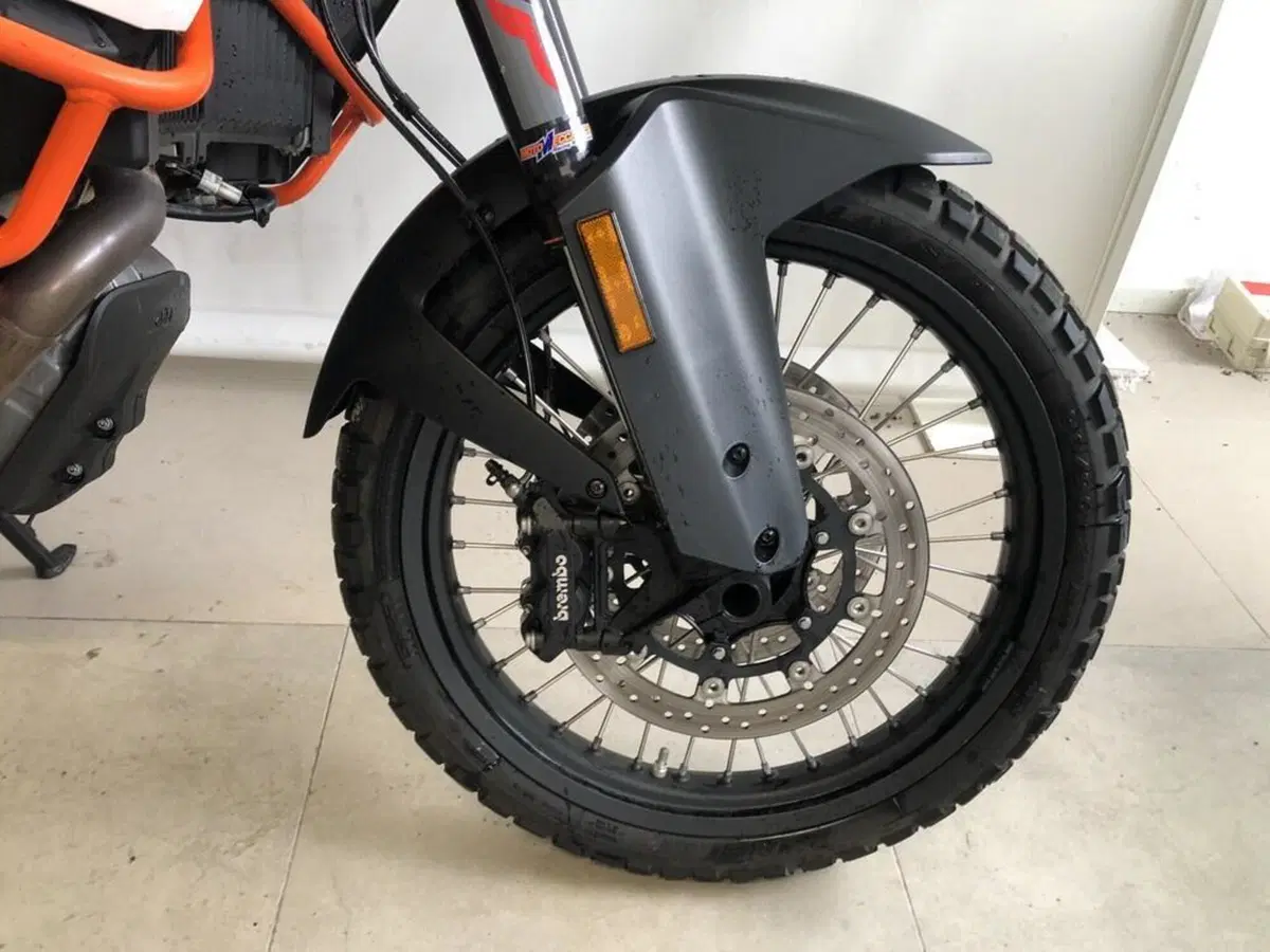 KTM 1090 Adventure R (2017 - 19) (12)