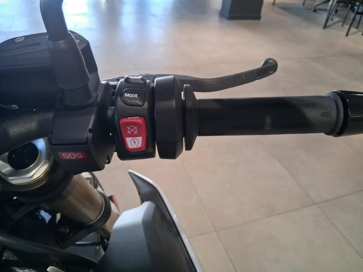 Bmw S 1000 R (2021 - 24) (11)