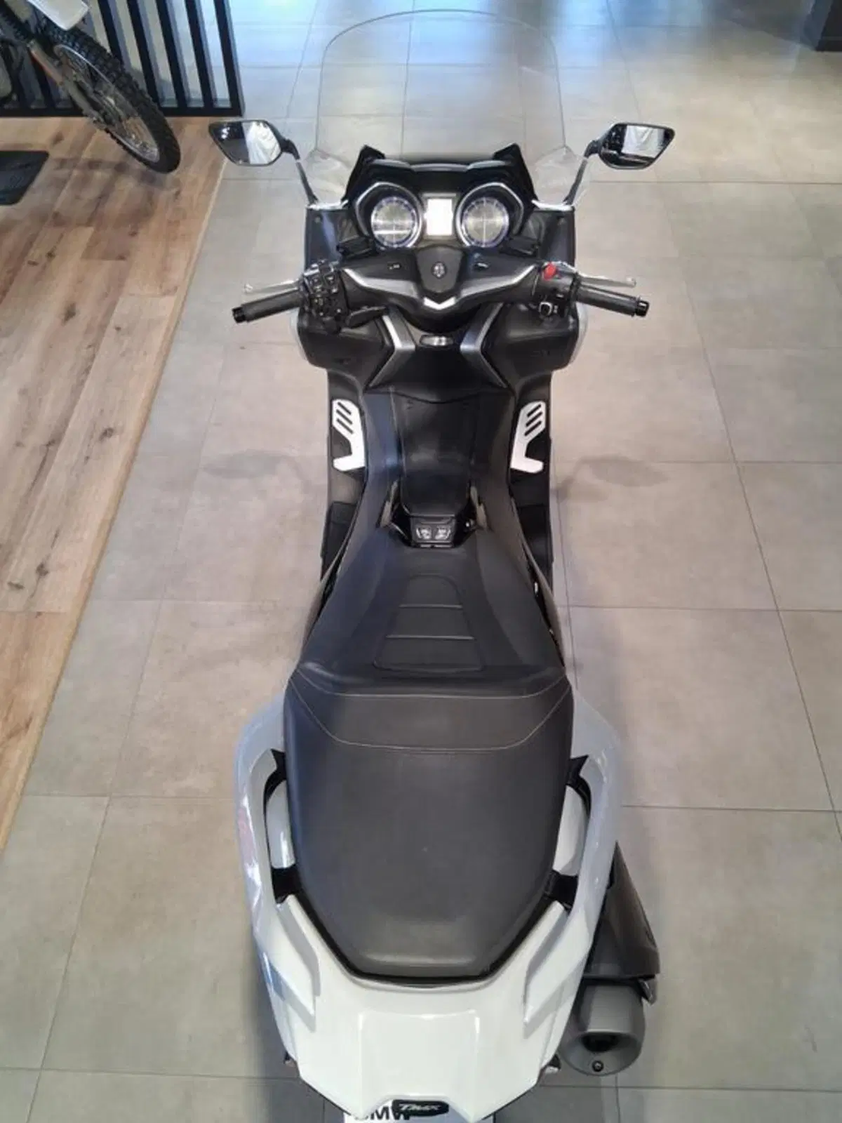 Yamaha T-Max 530 DX (2017 - 19) (7)