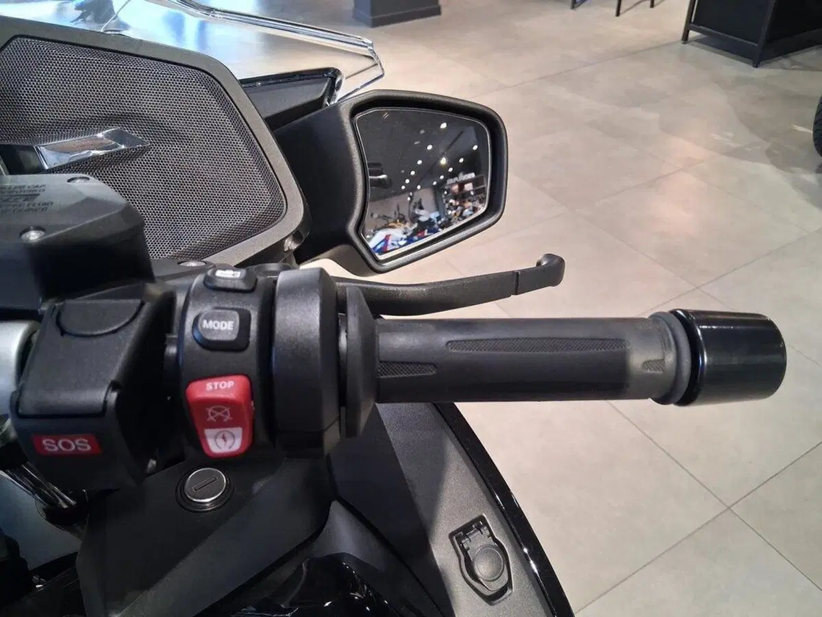 Bmw R 1250 RT (2021 - 25) (11)